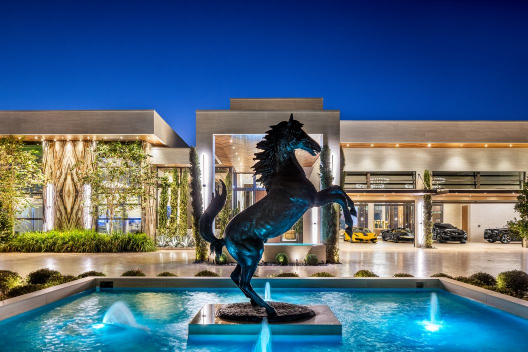 A Ferrari-Inspired Ultra-luxury Estate Sets a Record in Delray Beach